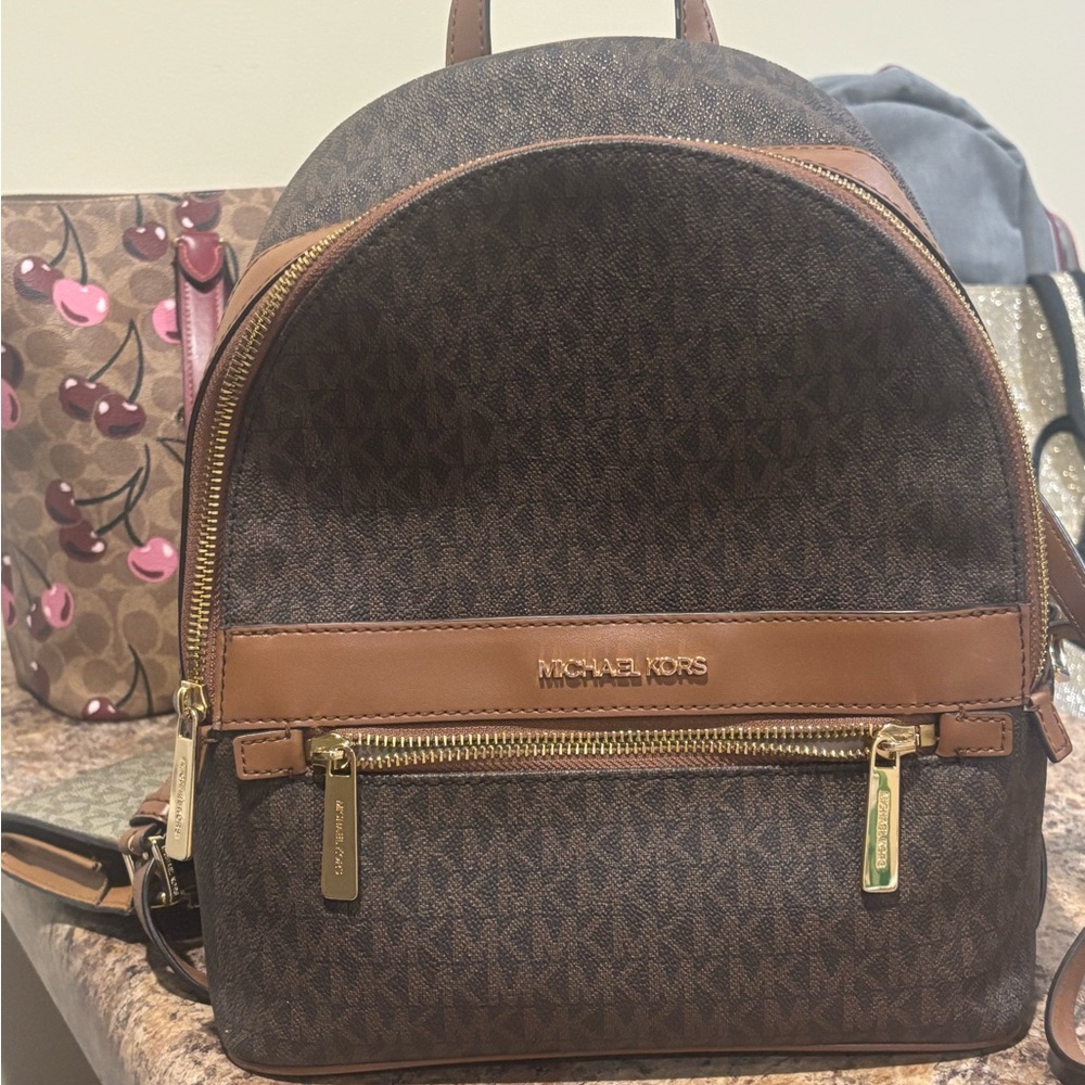 FINAL SALE - Michael Kors Brown and Gold Purse/Backpack